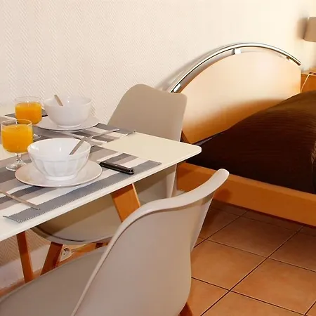 Meublee Studiotel Holiday home Cagnes-sur-Mer