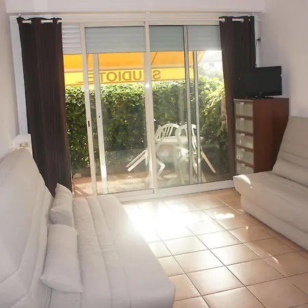 Holiday home Meublee Studiotel