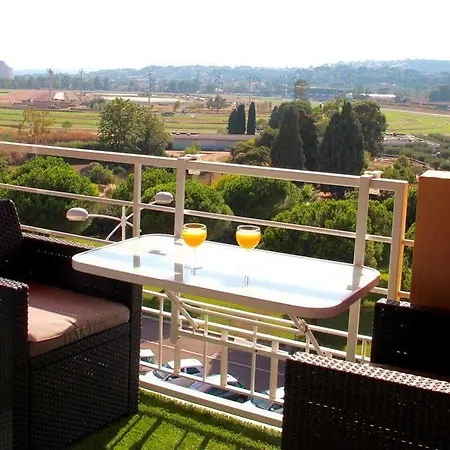 Meublee Studiotel Holiday home *