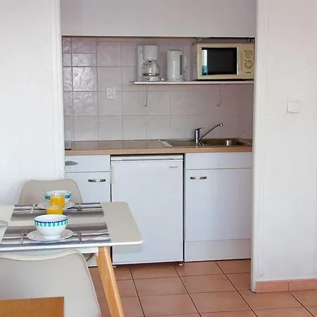 Holiday home Meublee Studiotel *