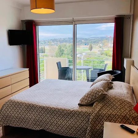 Meublee Studiotel Cagnes-sur-Mer