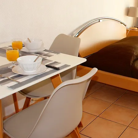 Meublee Studiotel Holiday home *