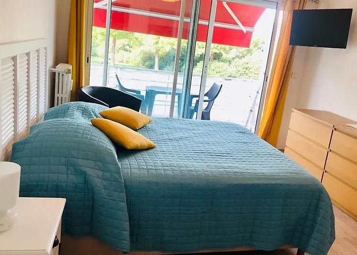 Semesterbostad Meublee Studiotel Cagnes-sur-Mer