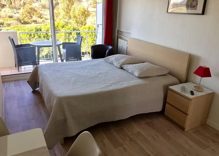 Semesterbostad Meublee Studiotel