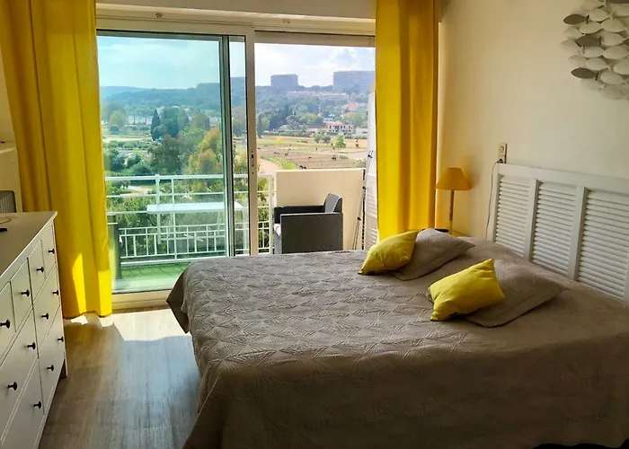 Meublee Studiotel Cagnes-sur-Mer