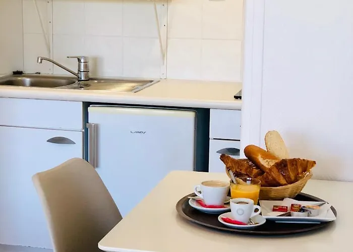 Semesterbostad Meublee Studiotel